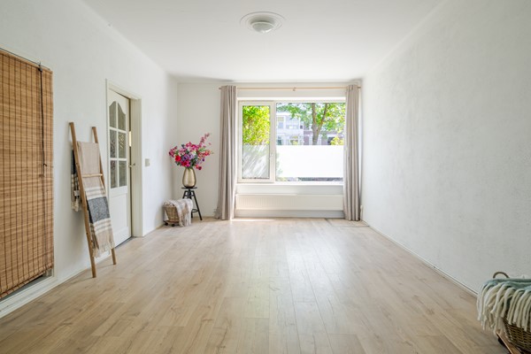 Medium property photo - Valkenboskade 284, 2563 HE Den Haag